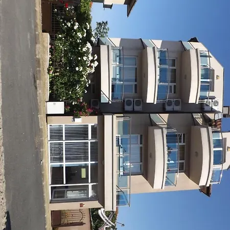 Πανσιόν Hiora Αγαθούπολη