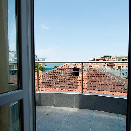 Guest house Hiora