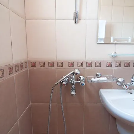 Guest house Hiora 3*