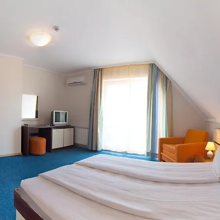 Guest house Hiora 3*