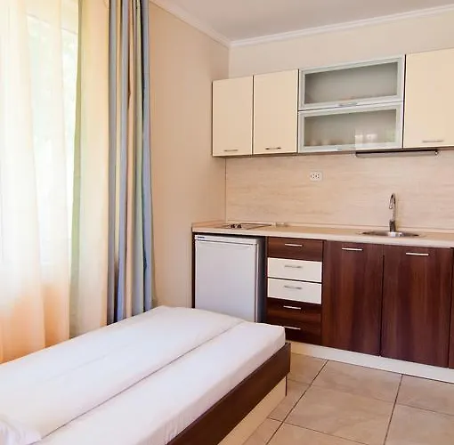 Guest house Hiora Ahtopol